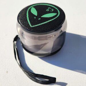 New Alien Bluetooth Portable Speaker LED Lights Rechargeable Battery - Recharges